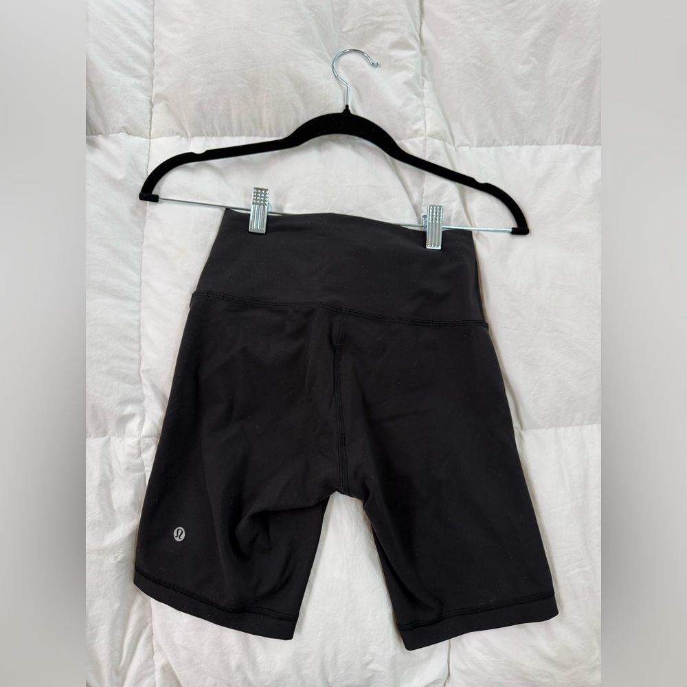 Lululemon Wunder High Rise Train 8” black shorts - Picture 6 of 6